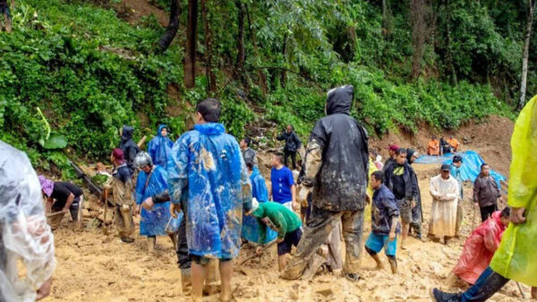 ঘূর্ণিঝড় রিমাল: বৃষ্টিপাত-ভূমিধসে ভারতজুড়ে নিহত ৩৬