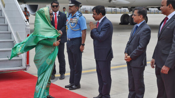 মোদির শপথ অনুষ্ঠানে যোগ দিতে দিল্লিতে শেখ হাসিনা