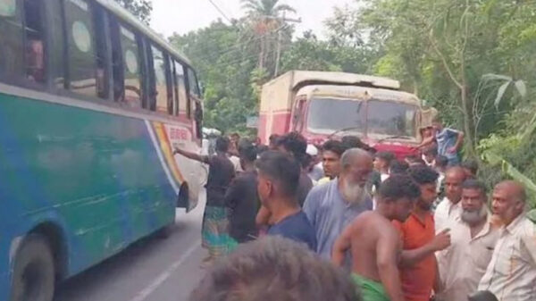 সুইজারল্যান্ডে ফেরার একদিন আগে ট্রাকচাপায় প্রবাসীর মৃত্যু