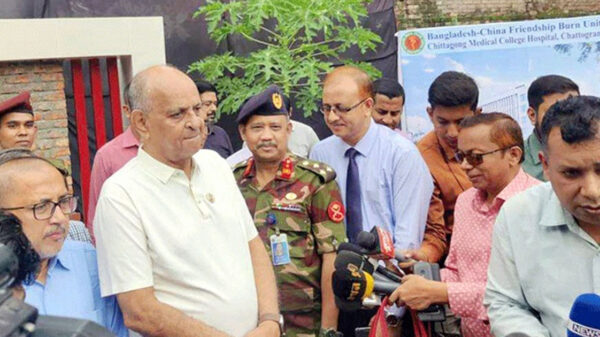 এমপিদের নিজ এলাকায় চিকিৎসা নেয়ার অনুরোধ স্বাস্থ্যমন্ত্রীর