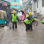 ঢাকার পানি সরাতে কাজ করছে ডিএনসিসির ৫ হাজার কর্মী