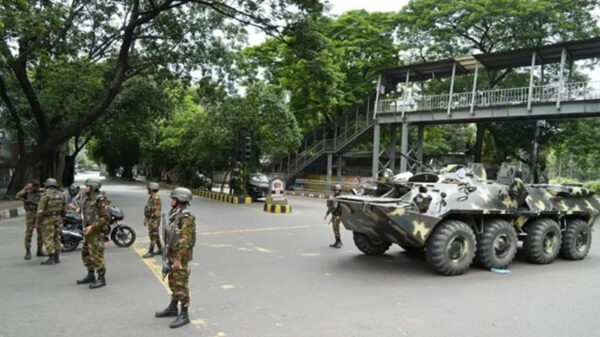 সন্ধ্যা ৬টা থেকে অনির্দিষ্টকালের জন্য কারফিউ