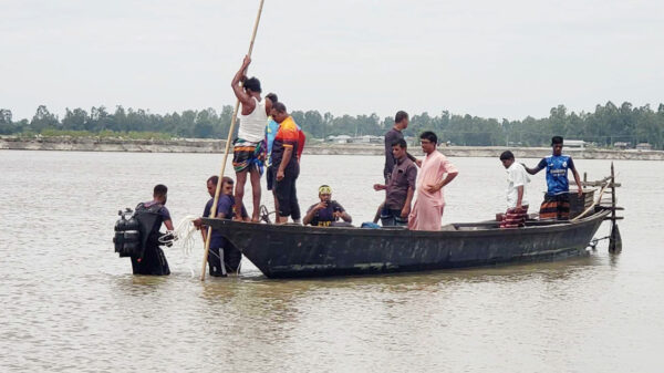 ব্রহ্মপুত্রে নিখোঁজ চার শিশুর মধ্যে ৩ জনের মরদেহ উদ্ধার