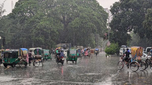 তিন দিনের মধ্যে ঢাকাসহ চার বিভাগে বৃষ্টির আভাস