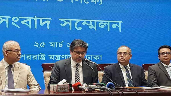ইউনূস-মোদির বৈঠকে প্রস্তুত ঢাকা অপেক্ষা দিল্লির ইতিবাচক উত্তরের পররাষ্ট্রসচিব.jpg