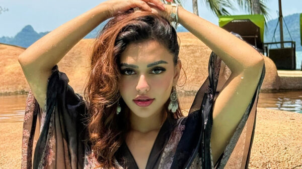 কোটির ঘরে কন্যা, কৃতজ্ঞ নুসরাত ফারিয়া