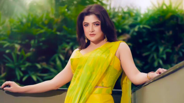 তৃতীয় বিয়েও টিকলো না শ্রাবন্তীর