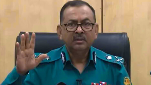 মুখোশ পরে শোভাযাত্রায় আসা যাবে না: ডিএমপি কমিশনার
