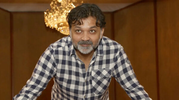 হাসপাতাল থেকে বাড়ি ফিরেছেন সৃজিত মুখার্জি