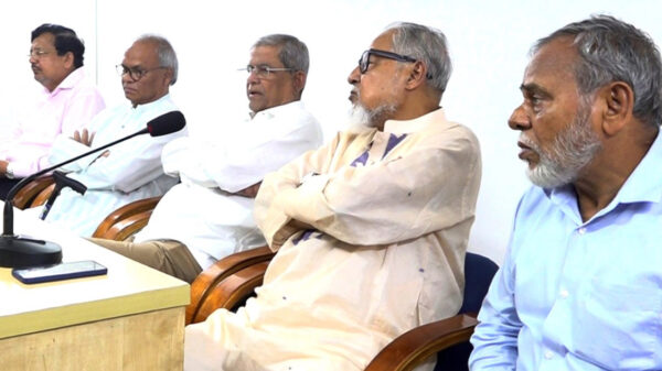 ১ মে ঢাকায় ‘বিশাল’ সমাবেশ করবে বিএনপি