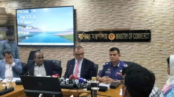 গরুর চামড়ায় ৫ ও খাসি-বকরির ২ টাকা বাড়িয়ে দাম নির্ধারণ