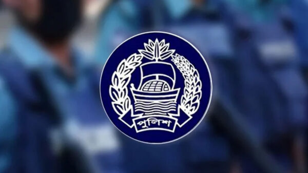 পদোন্নতি পেয়ে অতিরিক্ত পুলিশ মহাপরিদর্শক হলেন ১২ কর্মকর্তা