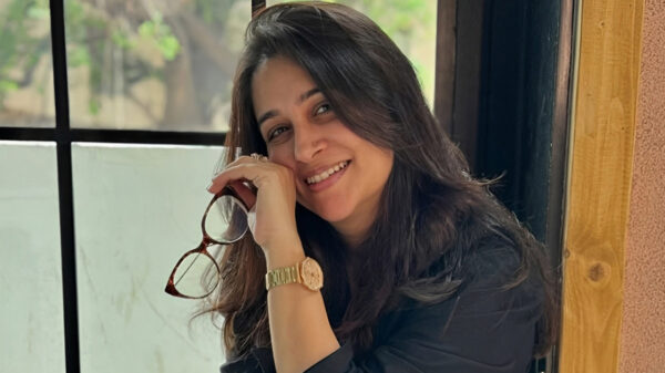 যকৃতে টেনিস বলের চেয়ে বড় টিউমার দীপিকার