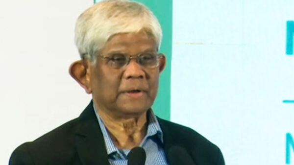শুধু কাগজে কলমে নয়, উন্নয়নের হিসাব বাস্তবেও থাকতে হবে অর্থ উপদেষ্টা