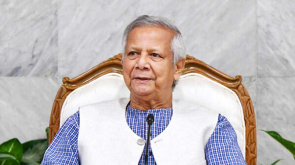 প্রধান উপদেষ্টা পদত্যাগ করছেন না