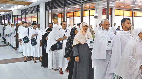 সৌদি আরবে পৌঁছেছেন ৭৬ হাজার ৩২৪ হজযাত্রী
