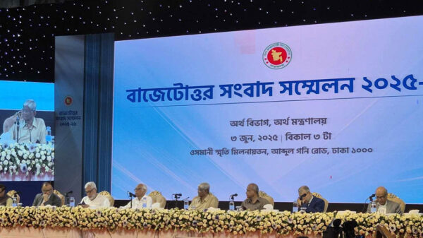 এবারের বাজেট জনবান্ধব ও ব্যবসাবান্ধব: অর্থ উপদেষ্টা