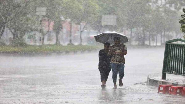 তিন বিভাগে ভারী বৃষ্টির আভাস