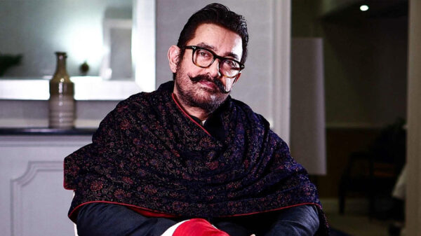 নিজের উচ্চতা নিয়ে খুব ভয় পেতাম, নার্ভাস হয়ে যেতাম: আমির খান
