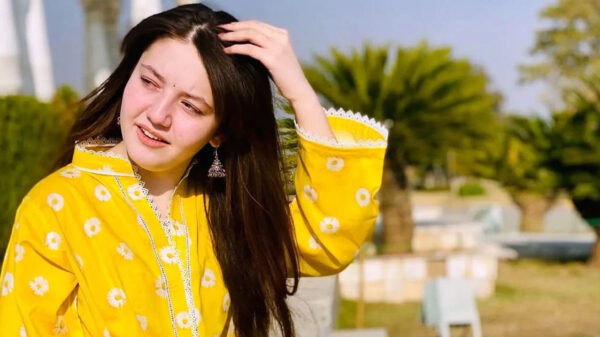 পাকিস্তানে বাড়িতে ঢুকে টিকটকারকে গুলি করে হত্যা