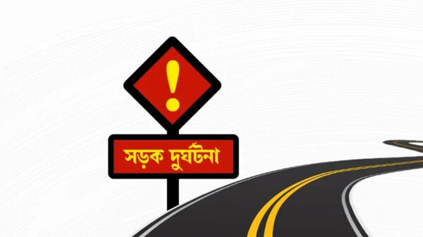 ময়মনসিংহে সড়ক দুর্ঘটনায় নিহত ৮