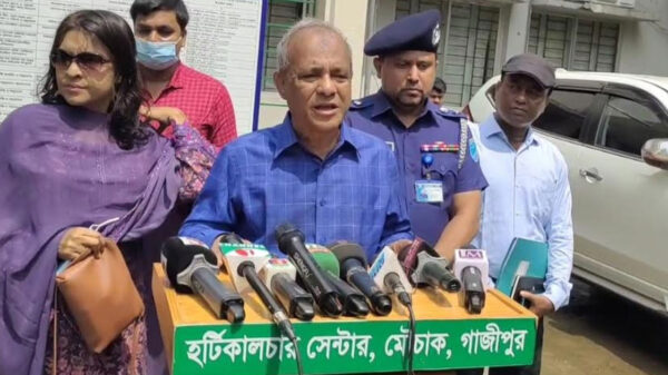 যেভাবে মব জাস্টিস করা হয়েছে তা কাম্য নয় স্বরাষ্ট্র উপদেষ্টা