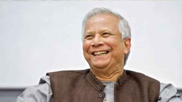 ‘কিং চার্লস হারমনি অ্যাওয়ার্ড’ পাচ্ছেন প্রধান উপদেষ্টা