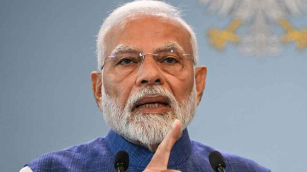 অনুপ্রবেশকারীদের জায়গা ভারতে নেই: মোদি