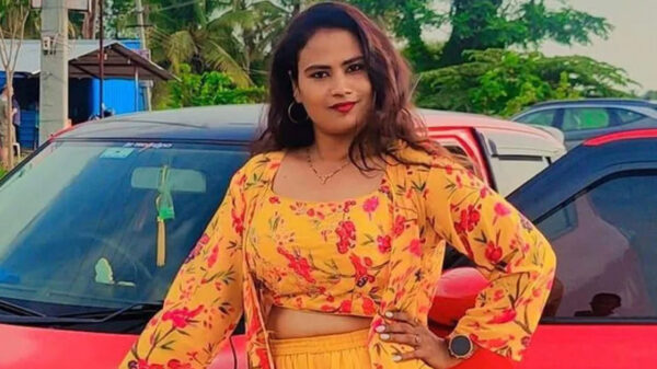 চোখে মরিচ গুঁড়া ছিটিয়ে ছুরিকাঘাত, হাসপাতালে দক্ষিণী অভিনেত্রী