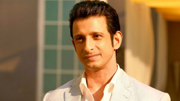 টলিগঞ্জ মাতাতে আসছেন বলিউডের শরমন যোশী