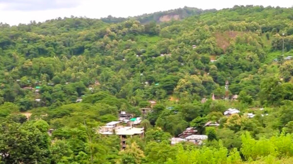 দুর্গম পাহাড়ে সেনাবাহিনীর বিশেষ অভিযান, কেএনএ কমান্ডারসহ নিহত ২