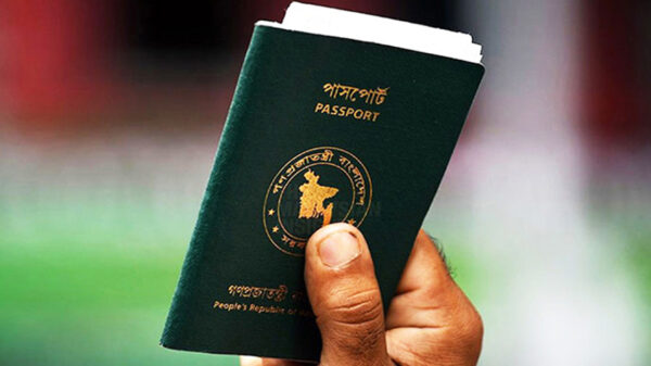 শক্তিশালী পাসপোর্টের তালিকায় তিন ধাপ এগিয়েছে বাংলাদেশ