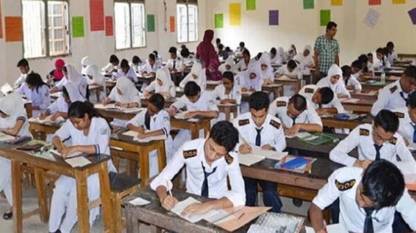 ২৪ তারিখের এইচএসসি পরীক্ষাও স্থগিত