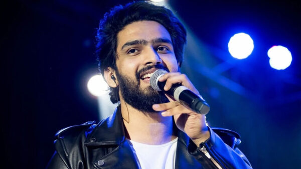 ‘ভিন্ন ধর্মের প্রেম মেনে নেয়নি পরিবার’— ভেঙে পড়েন অমল মালিক