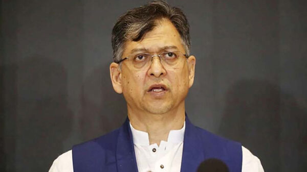 অগণতান্ত্রিক শক্তি নির্বাচন বিলম্বিত করতে চায়: সালাহউদ্দিন আহমদ