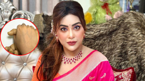 এই শোক কাটিয়ে উঠতে পারছি না: মিষ্টি জান্নাত
