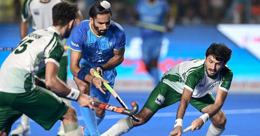 এশিয়া কাপ থেকে নিজেদের সরিয়ে নিলো পাকিস্তান