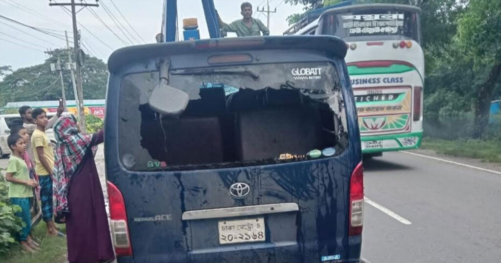 ওমান প্রবাসীকে আনতে গিয়ে একই পরিবারের ৭ জন নিহত