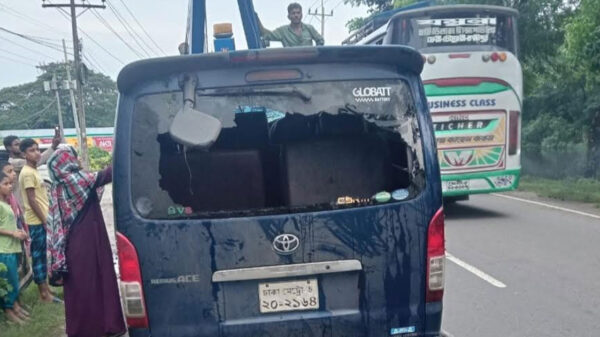 ওমান প্রবাসীকে আনতে গিয়ে একই পরিবারের ৭ জন নিহত