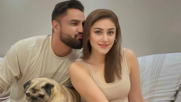 প্রয়াত শেফালিকে এবার বুকে খোদাই করে রাখলেন স্বামী