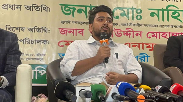 ফেব্রুয়ারিতে নির্বাচন হবে বলে মনে হচ্ছে না: নাহিদ ইসলাম