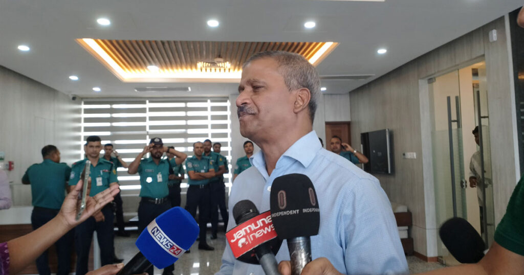 ফেব্রুয়ারিতেই নির্বাচন, এরপর আমরা বিদায় নেব: আসিফ নজরুল