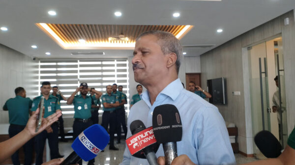 ফেব্রুয়ারিতেই নির্বাচন, এরপর আমরা বিদায় নেব: আসিফ নজরুল