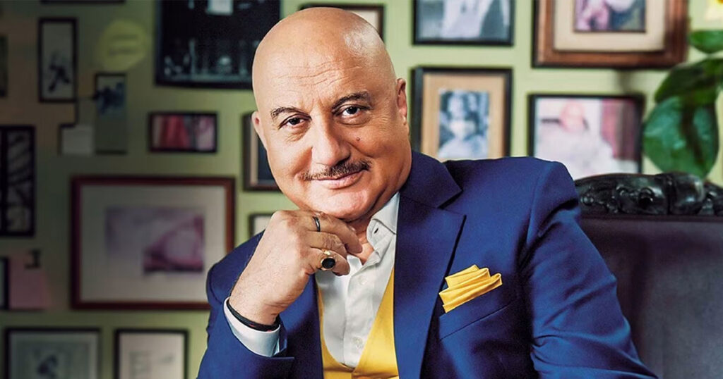 বিতর্কের জবাব দিলেন অনুপম খের