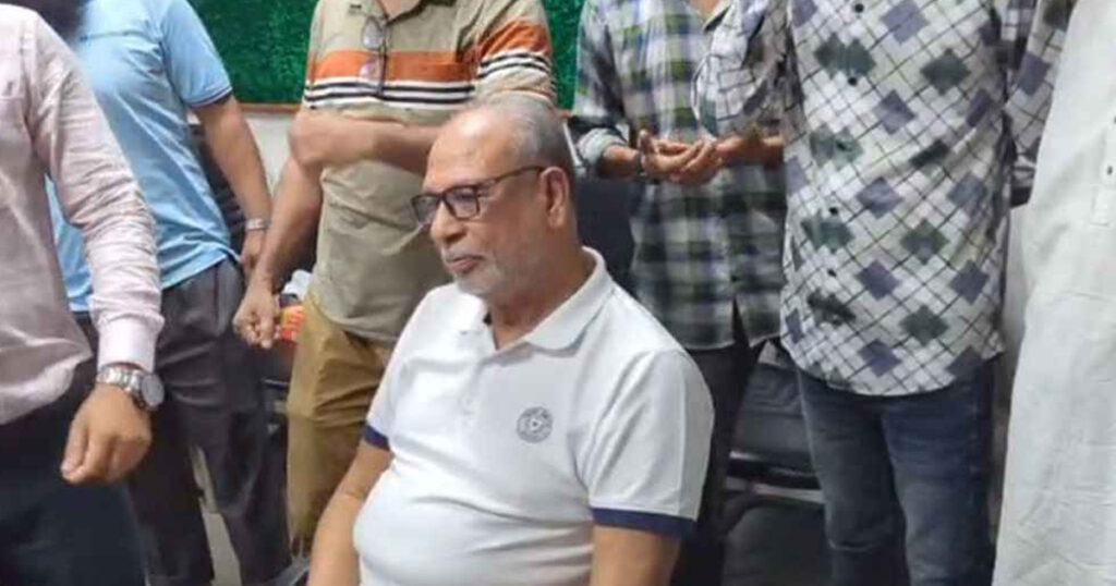 লতিফ সিদ্দিকীসহ বেশ কয়েকজন আটক