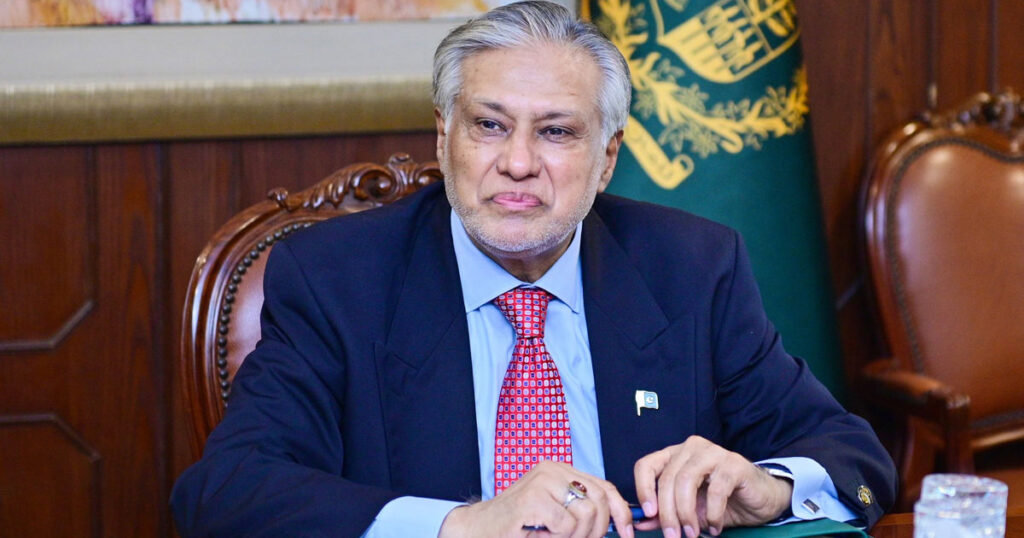 সম্পর্ক আরও ‘দৃঢ়’ করতে ঢাকায় আসছেন পাকিস্তানের পররাষ্ট্রমন্ত্রী