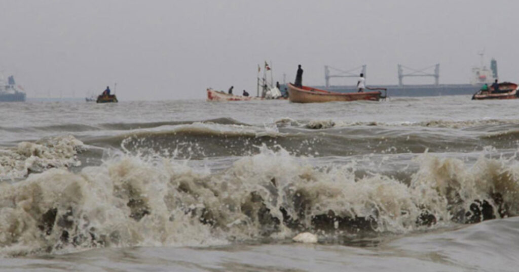 ৪৮ ঘণ্টার মধ্যে সাগরে লঘুচাপ সৃষ্টির আভাস