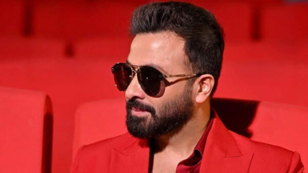 ‘বড় কিছু ঘটার অপেক্ষায়’, যুক্তরাষ্ট্র থেকে শাকিব খান