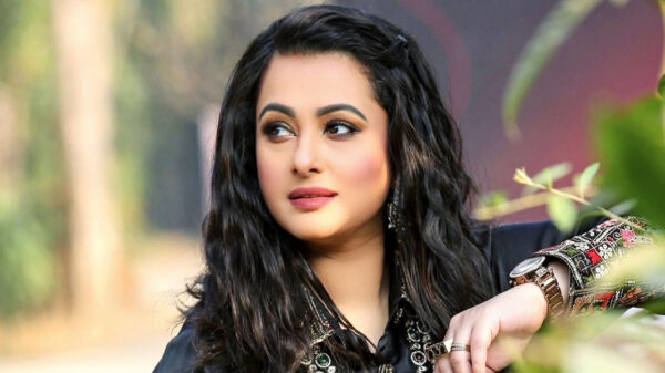 অভিনয়ে ফিরতে সিন্ডিকেটের বাধায় পূর্ণিমা!