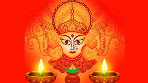 আজ ষষ্ঠী পূজার মধ্য দিয়ে শারদীয় দুর্গোৎসব শুরু